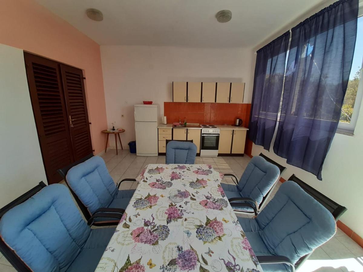 Vistica Apartment'S Podaca Bagian luar foto